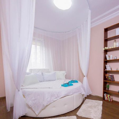 Apartment On Nezalezhnosti 44 민스크 외부 사진